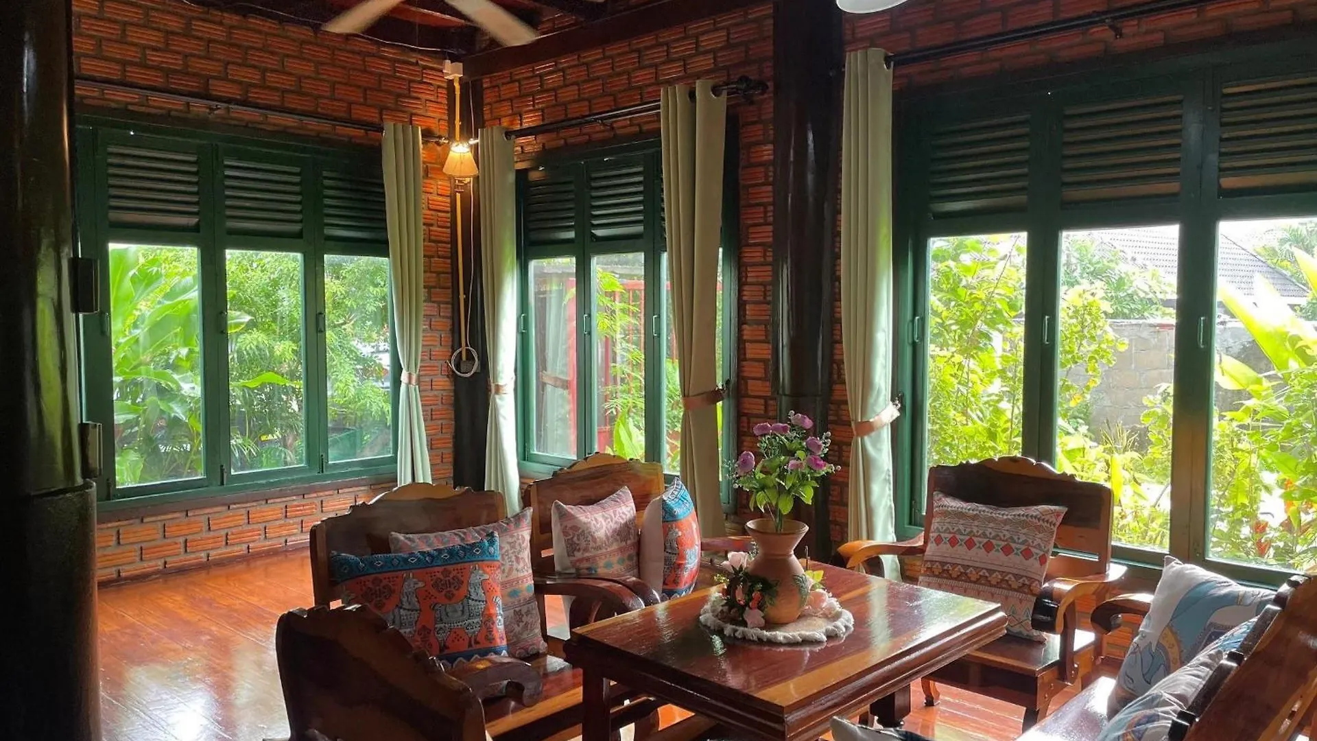 Homestay Niyang Siam House Apartment Nai Yang