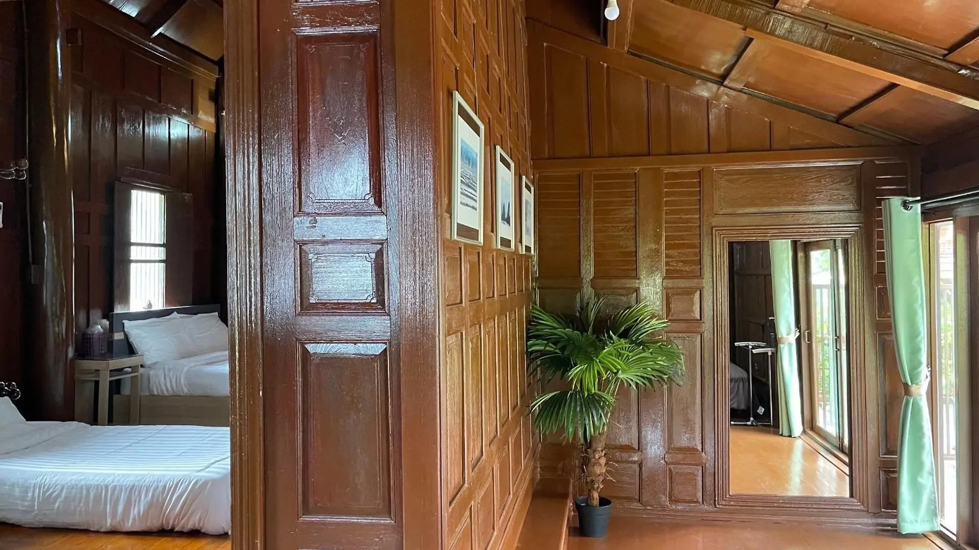 Niyang Siam House Apartment Nai Yang Homestay